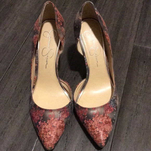 High heel shoes - Picture 2 of 3